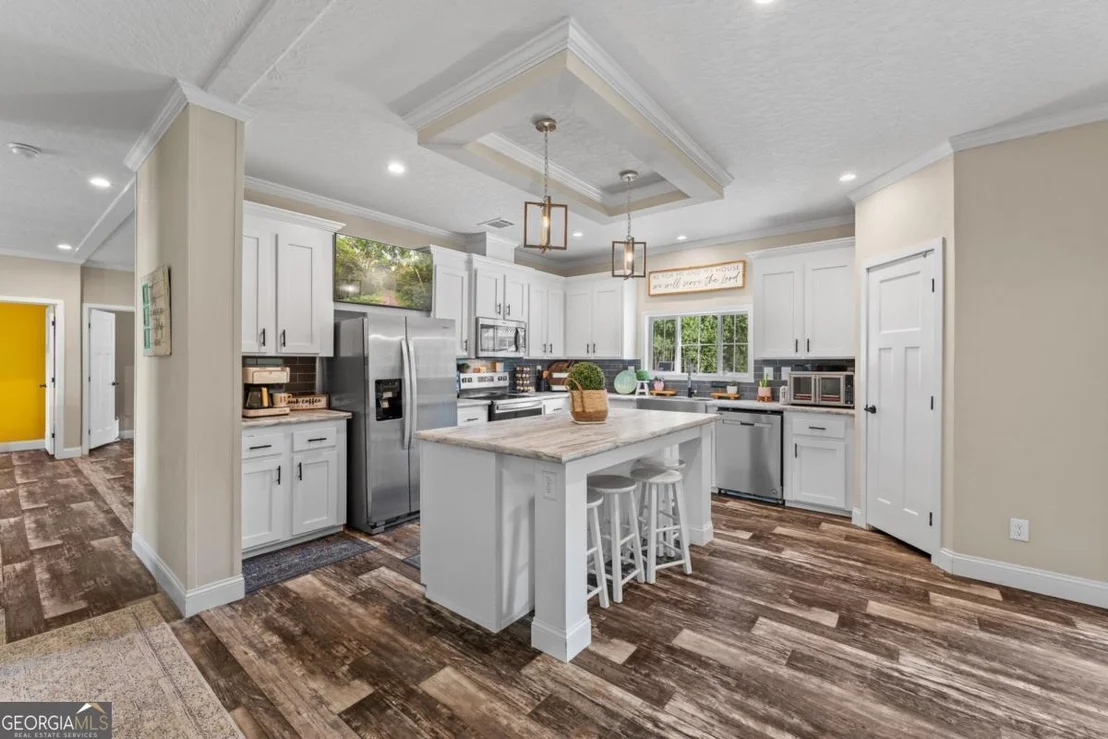 Photo of 302 Middleton Road