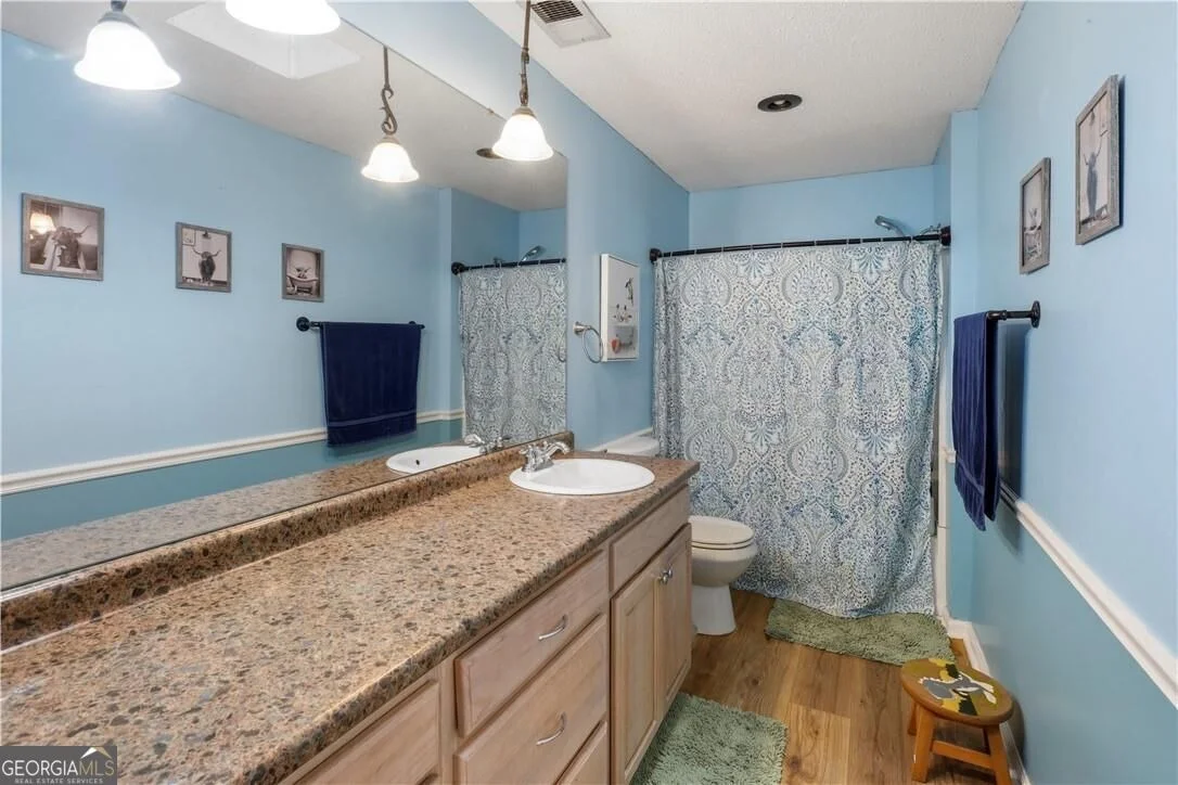 Photo of 205 W 4Th Street