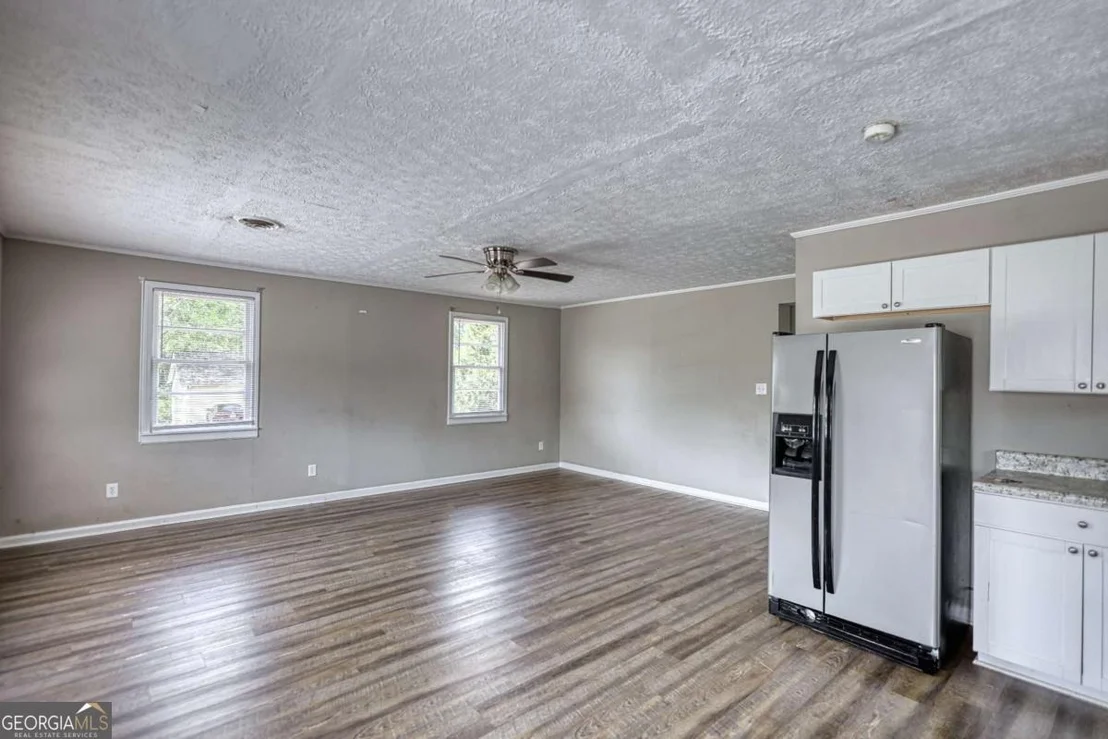 Photo of 180 Capitol Avenue