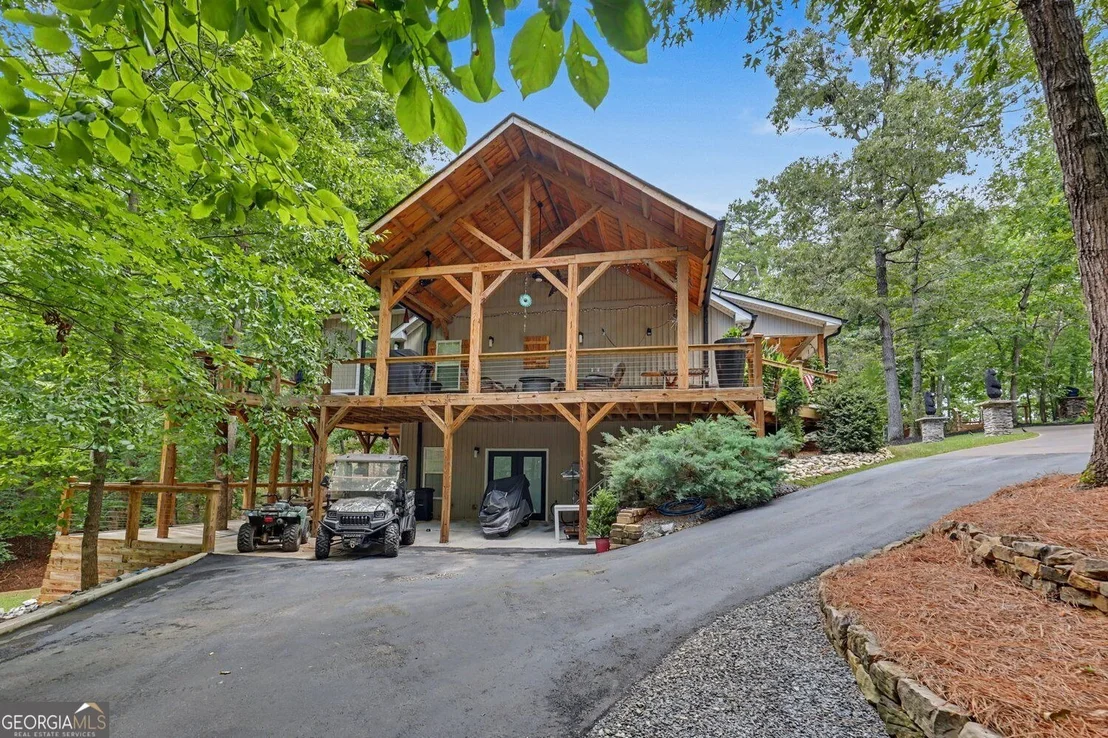 Photo of 301 Cross Creek Trail