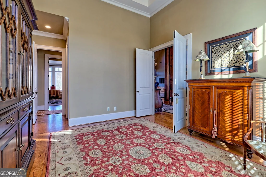 Photo of 689 Waterfall Drive