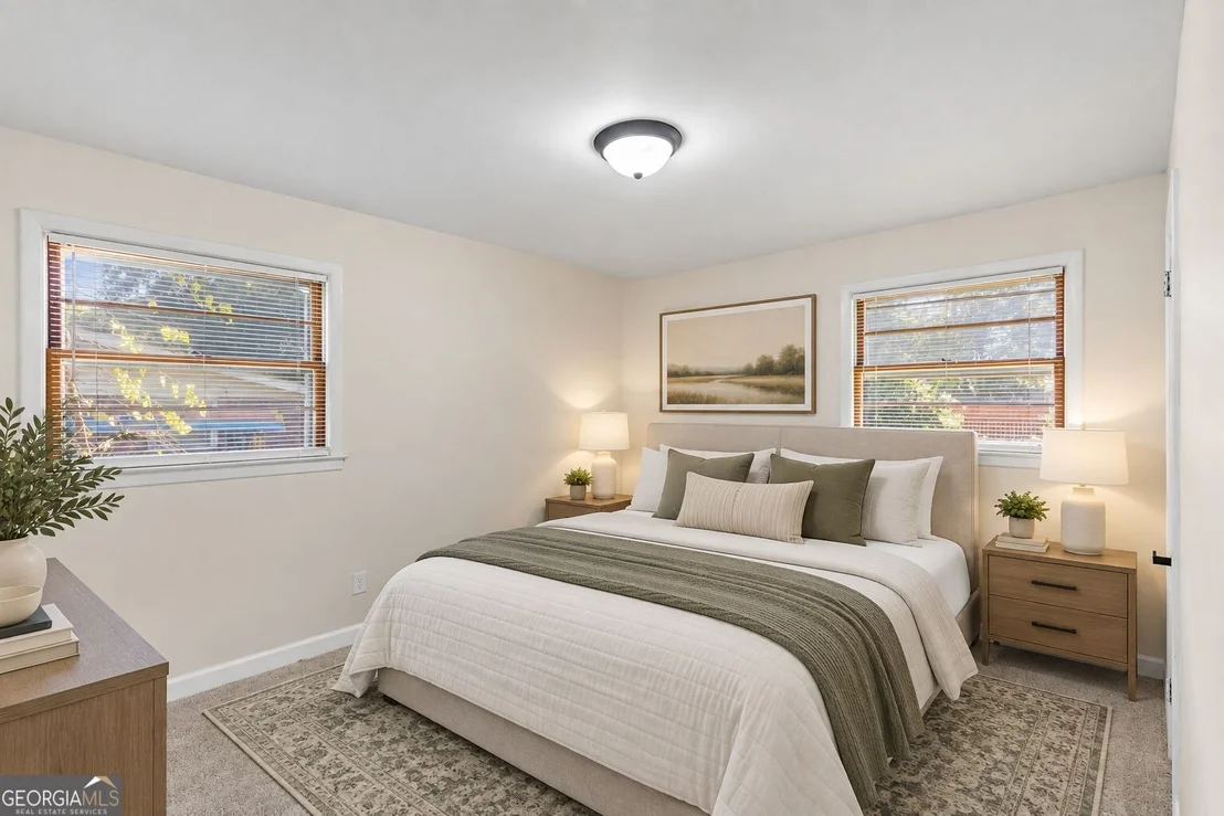 Photo of 2154 Silverdale Road