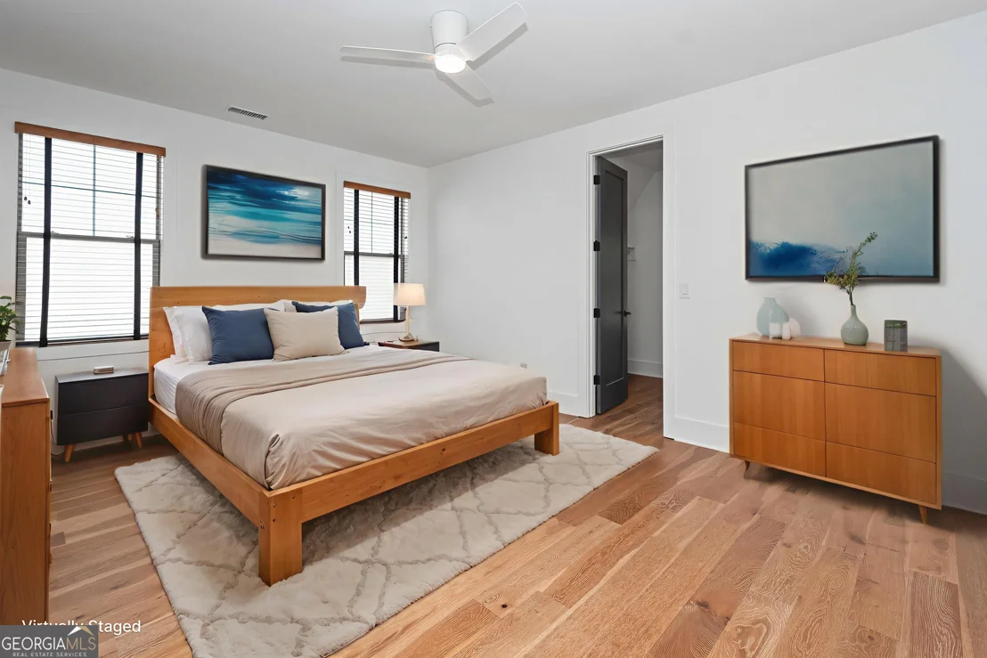 Photo of 220 Arbor Garden Circle