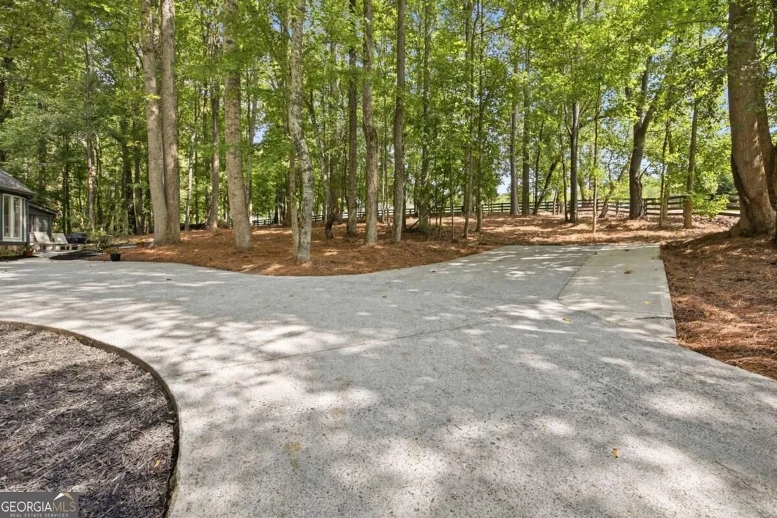 Photo of 1987 Batesville Road