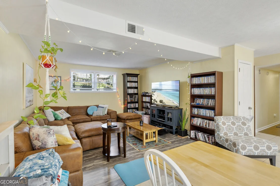 Photo of 122 Margo Trail SE