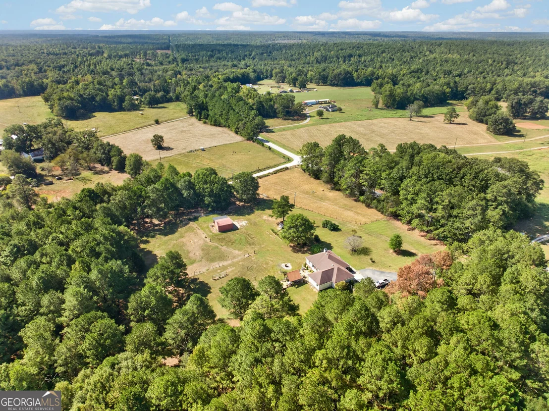 Photo of 9852 Post Road