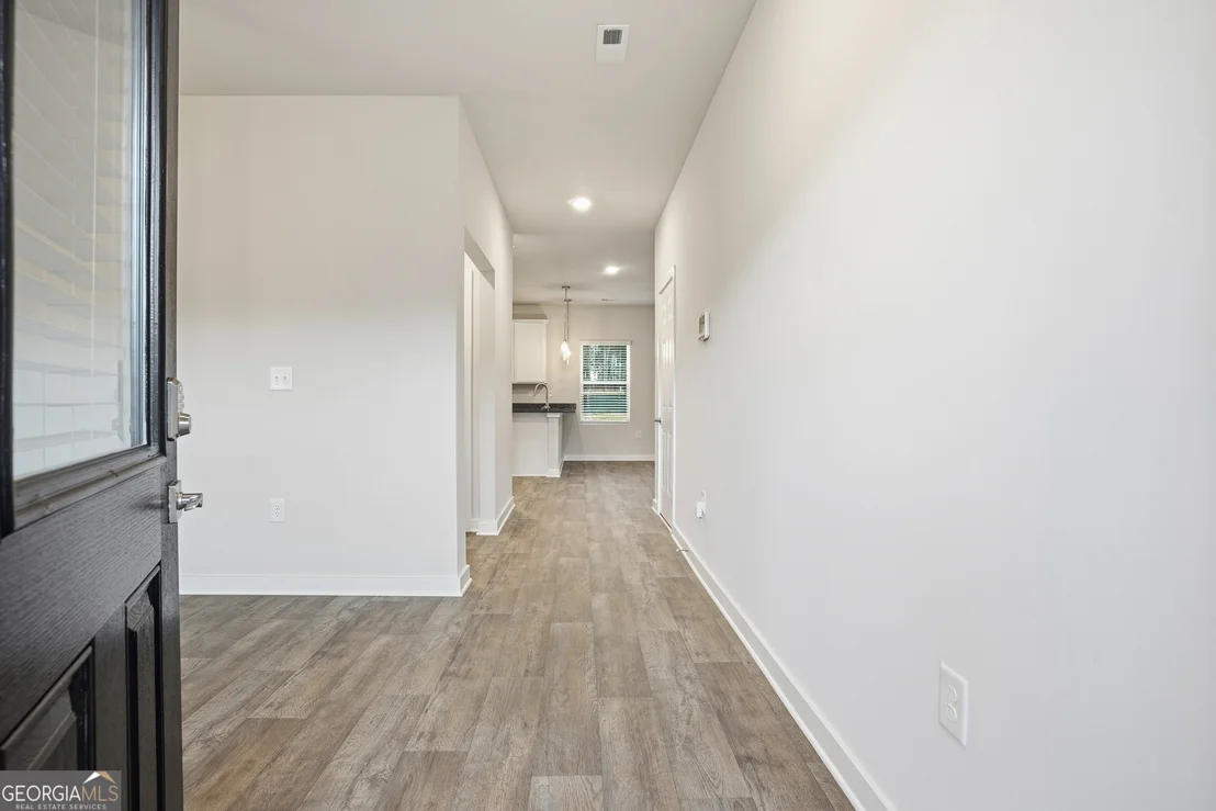 Photo of 331 Jarrett Street