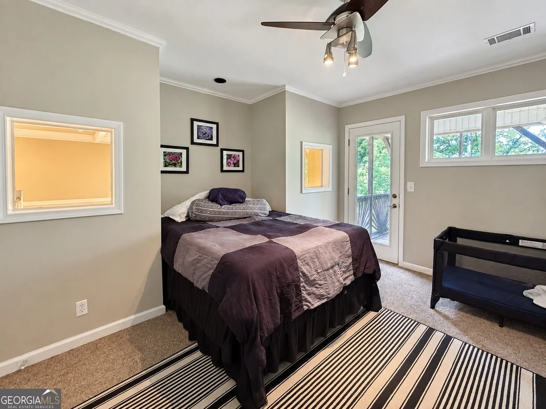 Photo of 669 Shorewood Circle