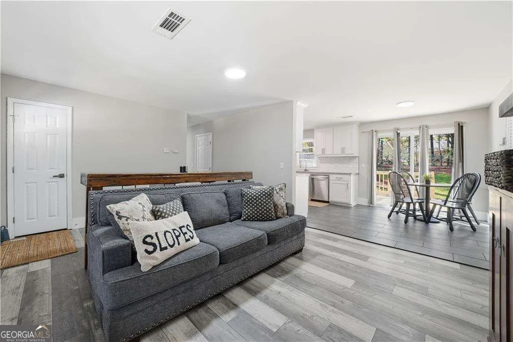 Photo of 516 Landers Street