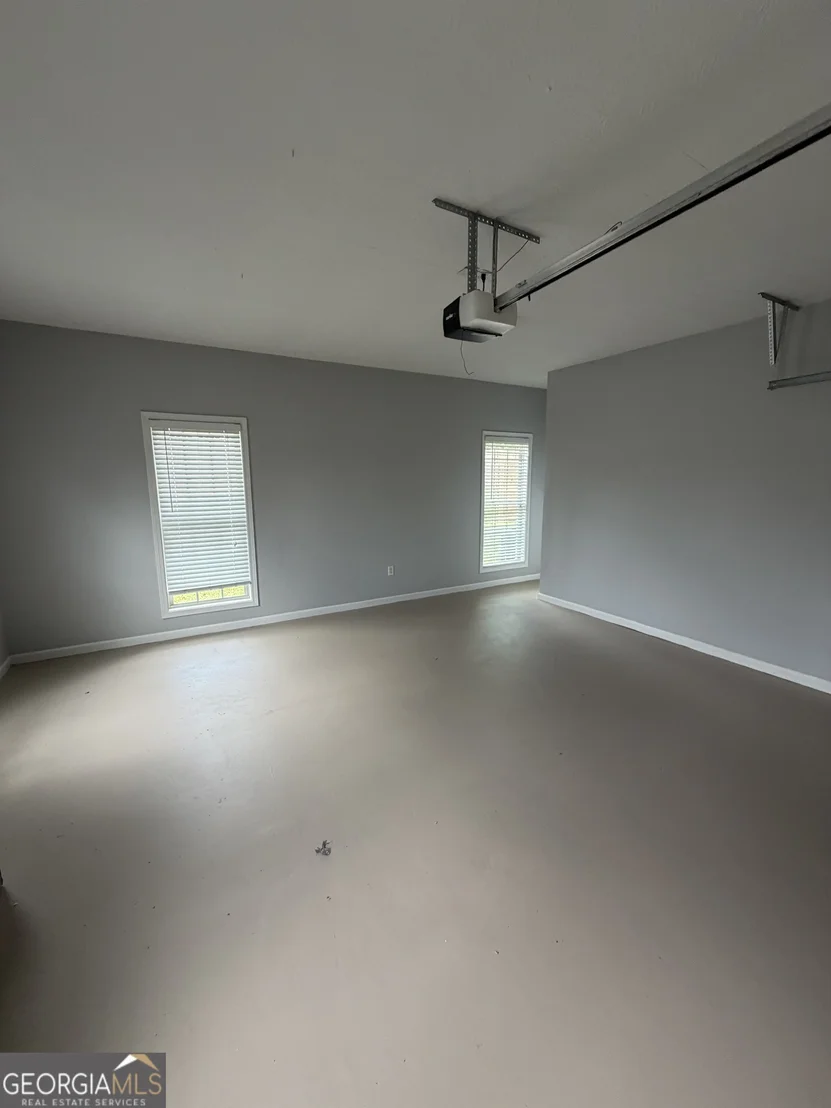 Photo of 105 Creekside Drive