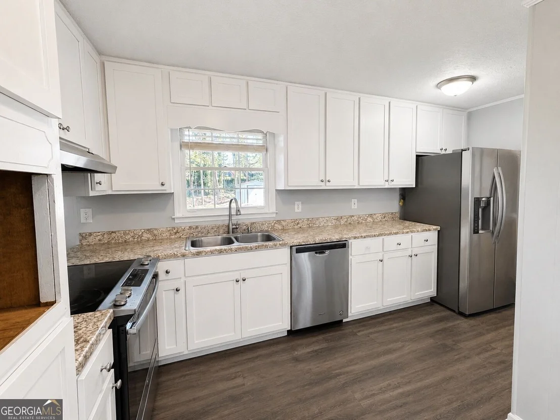 Photo of 1716 Hallmark Drive