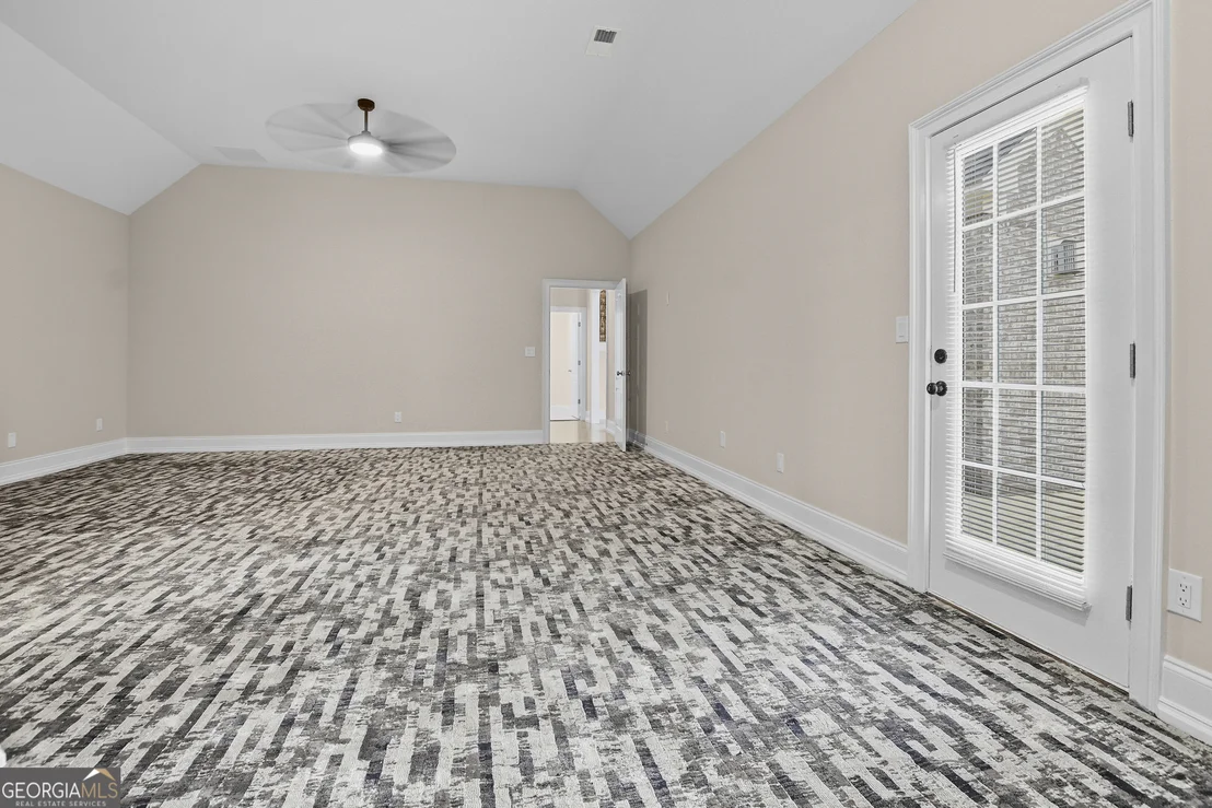 Photo of 1215 Persimmon Way