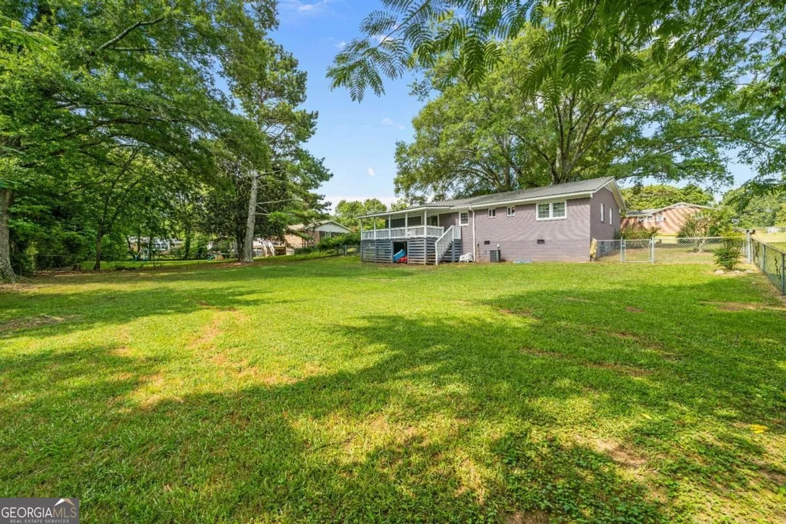 Photo of 112 Greenbriar Drive