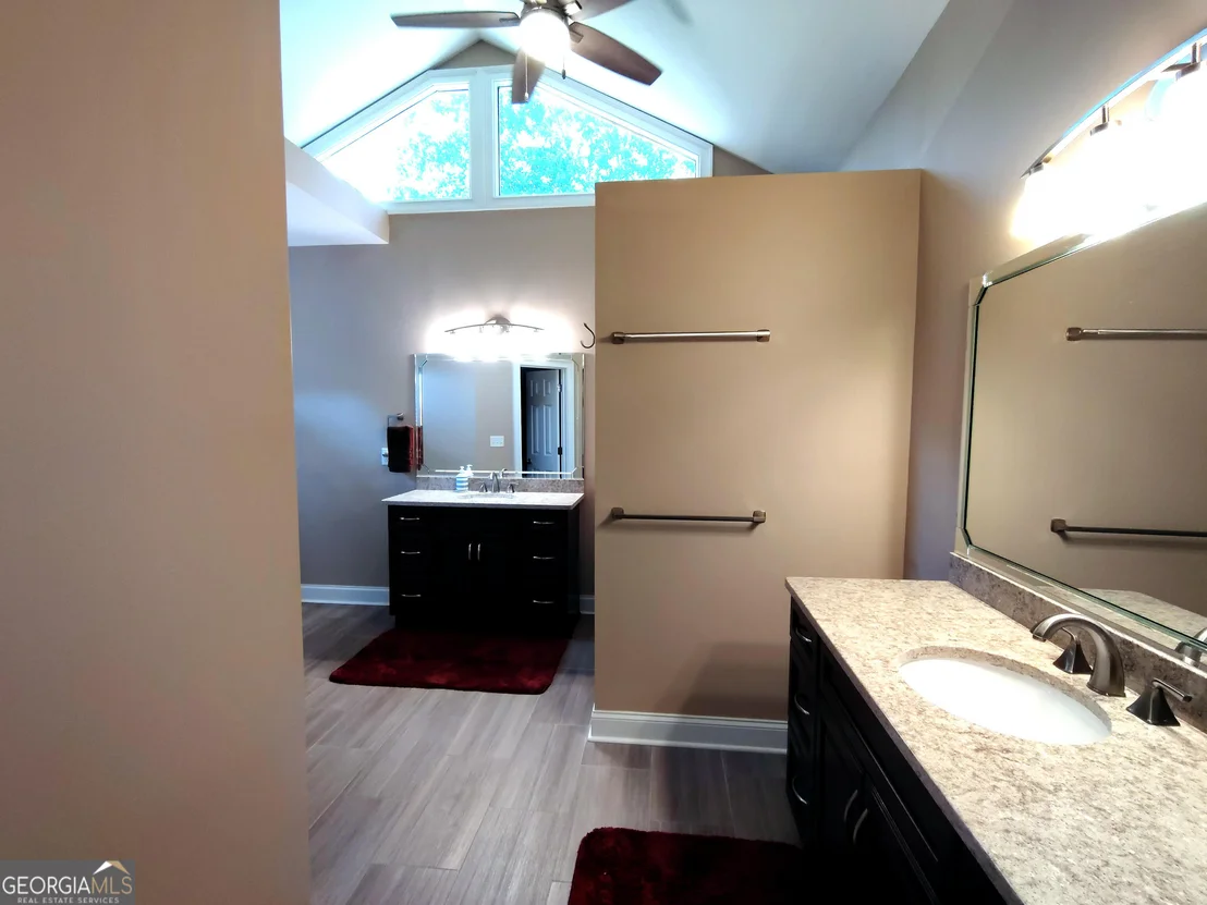 Photo of 118 Crescent Drive
