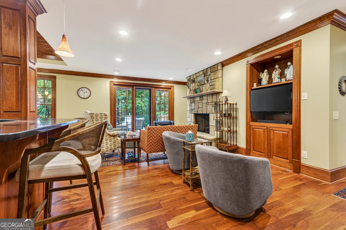 Photo of 795 Chenocetah Drive