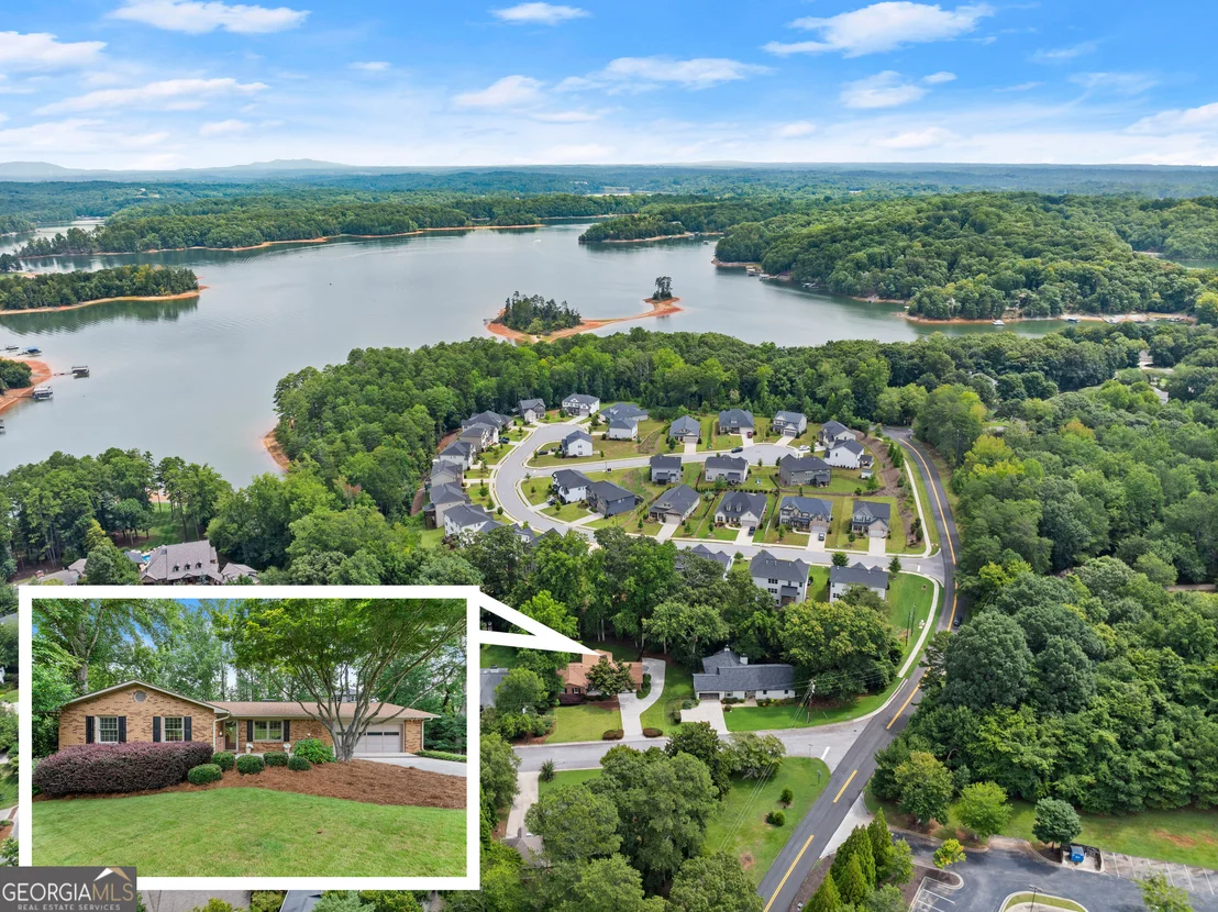 Photo of 290 Cochran Drive