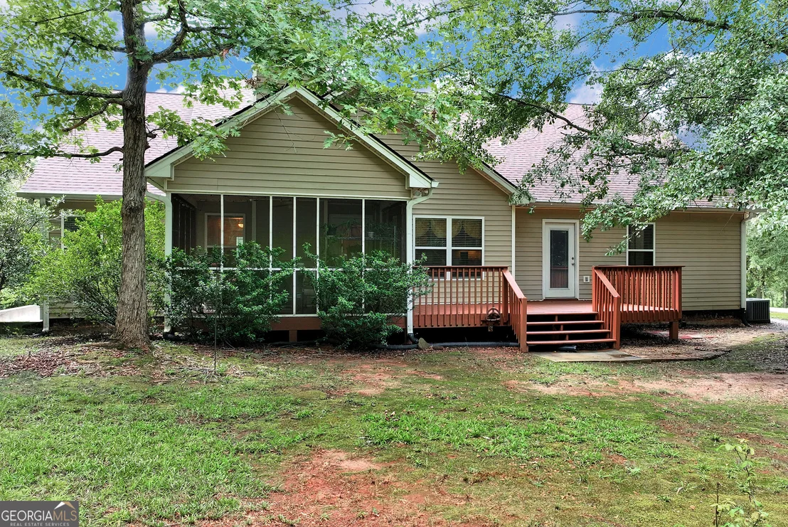 Photo of 817 Bluejay Way