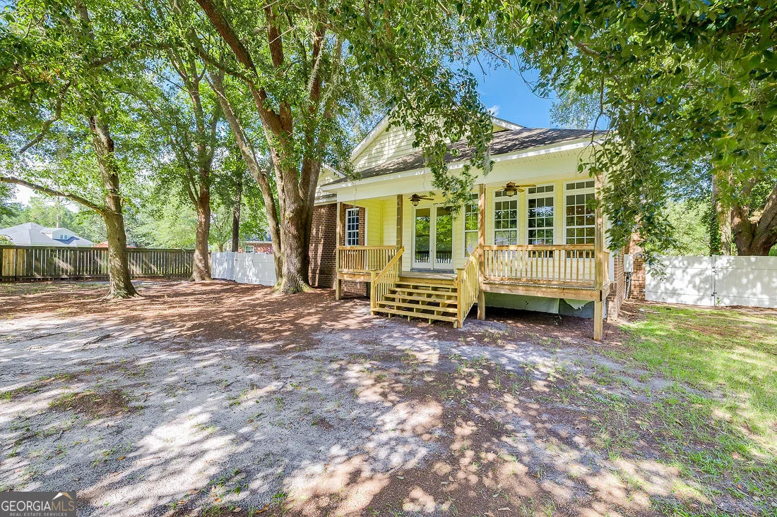 Photo of 104 Myrtlewood Court