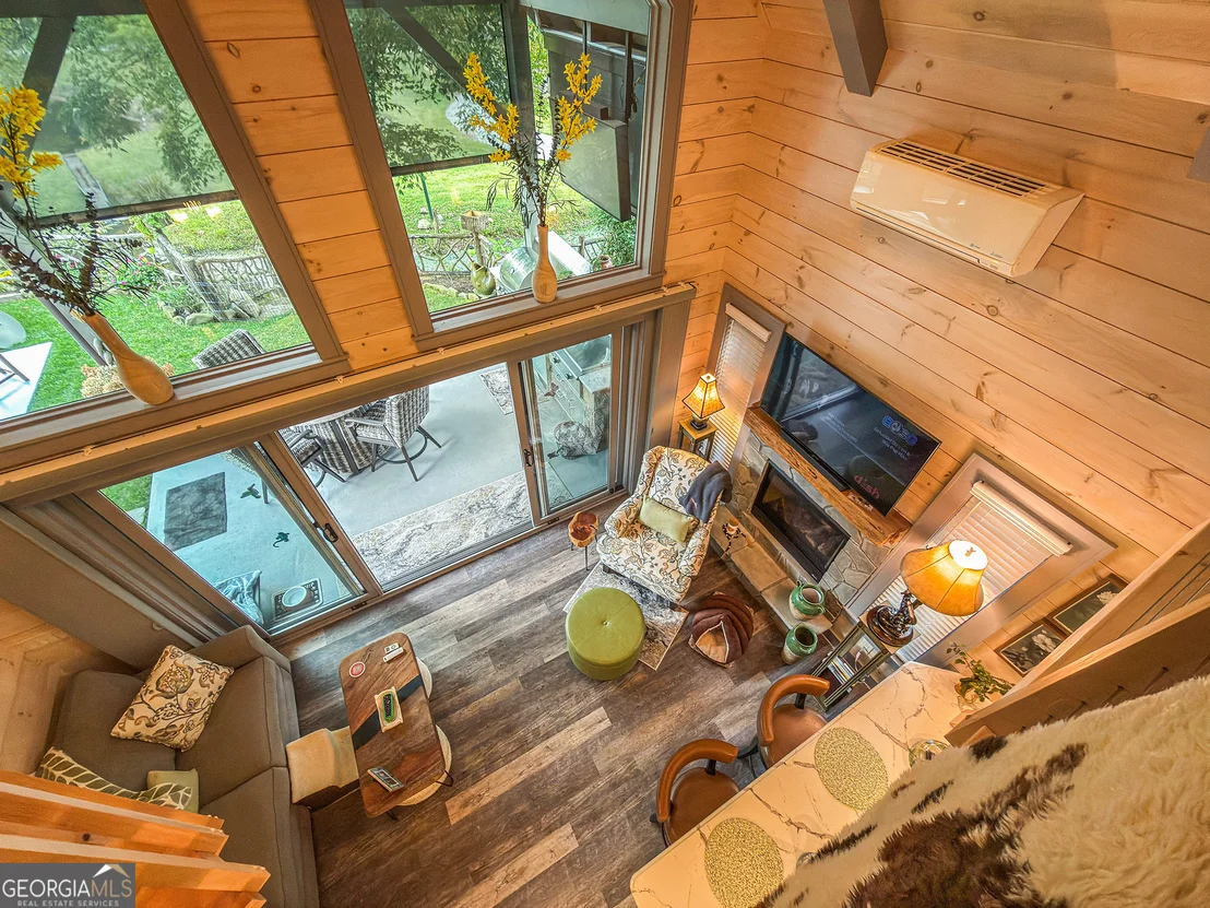 Photo of 111 Wildflower Road