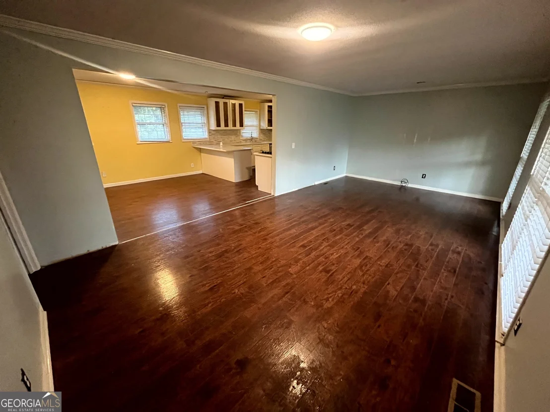 Photo of 8750 Sandy Cross Road