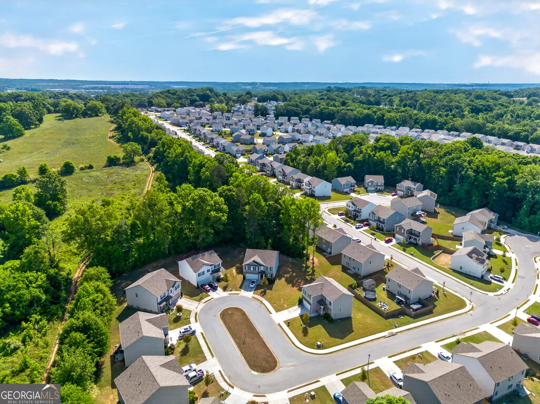Photo of 401 Hughes Lane