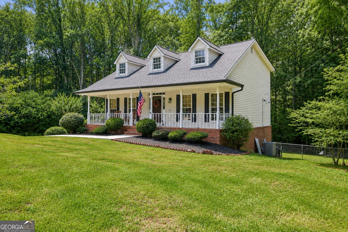 Photo of 579 Wesley Circle