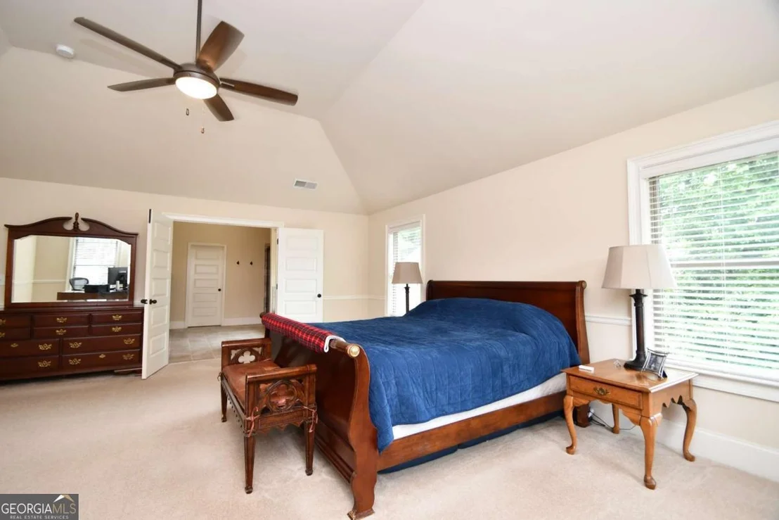 Photo of 1140 Riverhill Drive
