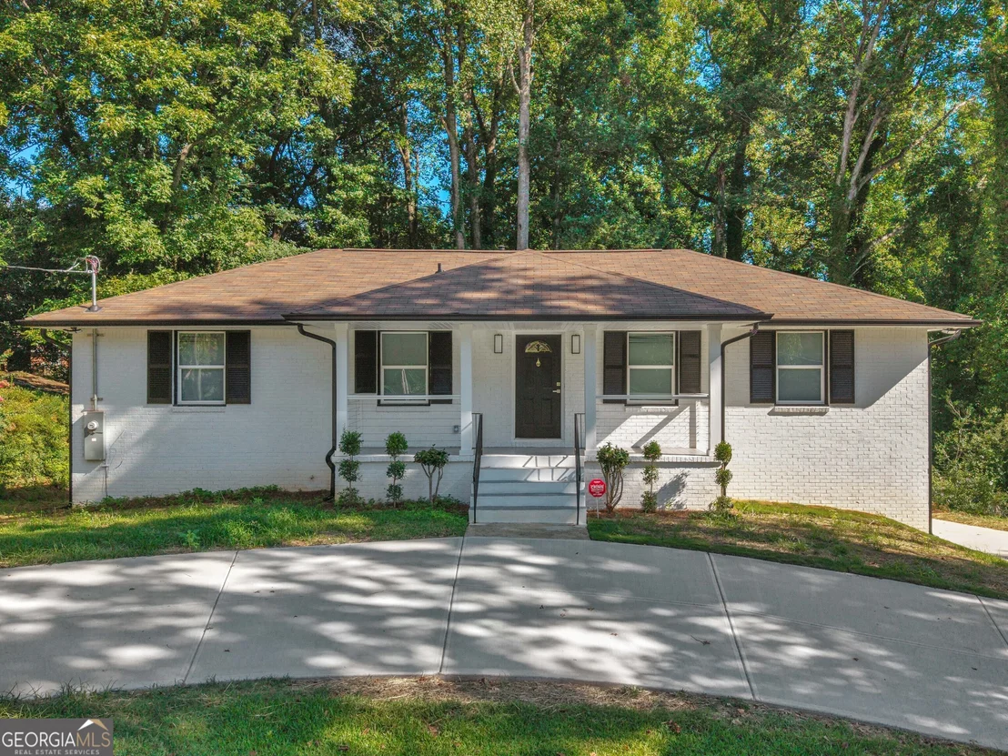 Photo of 984 Morrow Road