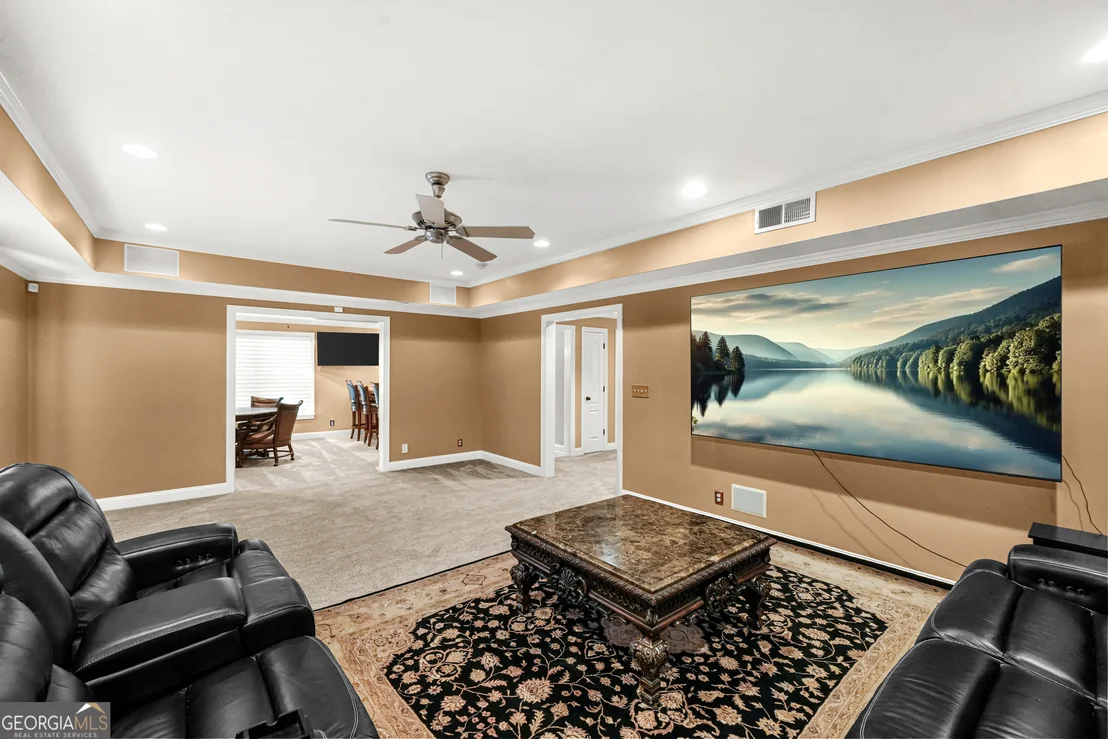 Photo of 990 Autumn Close