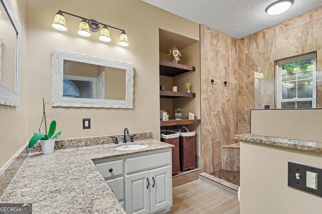 Photo of 171 Bell Colony Road