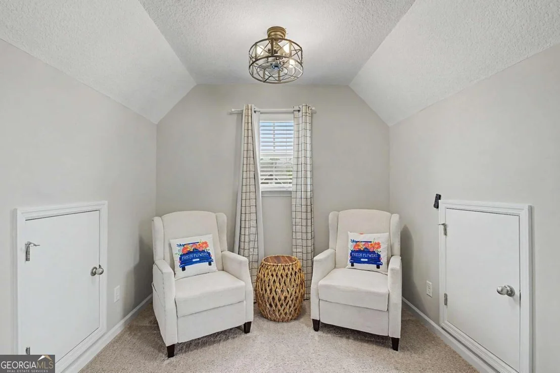 Photo of 122 Bellevue Boulevard