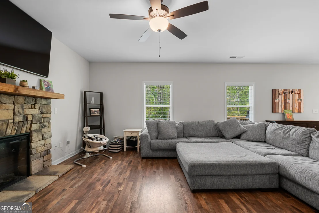 Photo of 218 Randall Drive