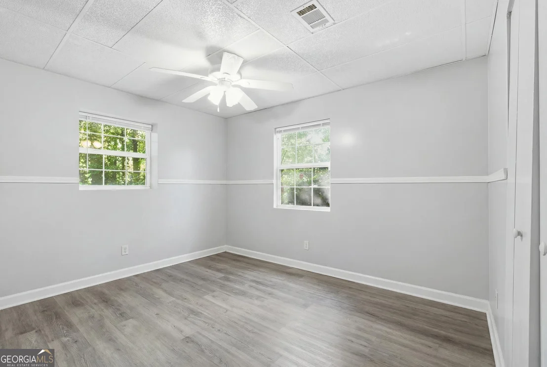 Photo of 325 Springwood Drive
