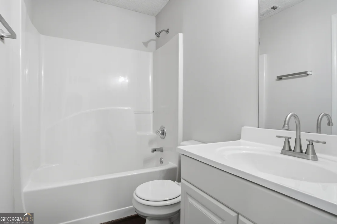 Photo of 1024 Field View Drive