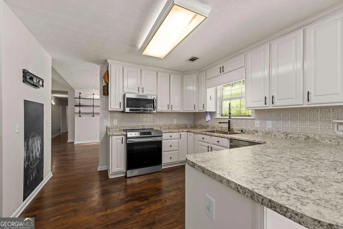 Photo of 6204 Cherrywood Trail