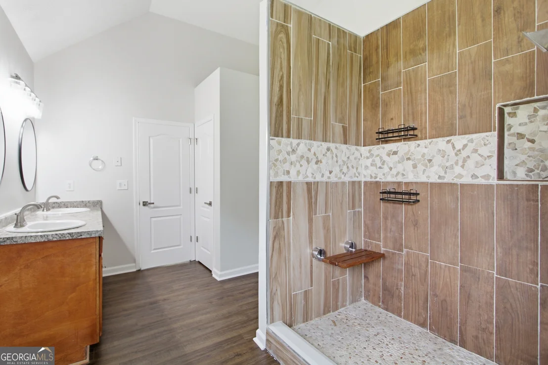 Photo of 30 Maple Trace