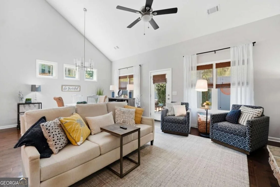 Photo of 312 Pinebrook Drive
