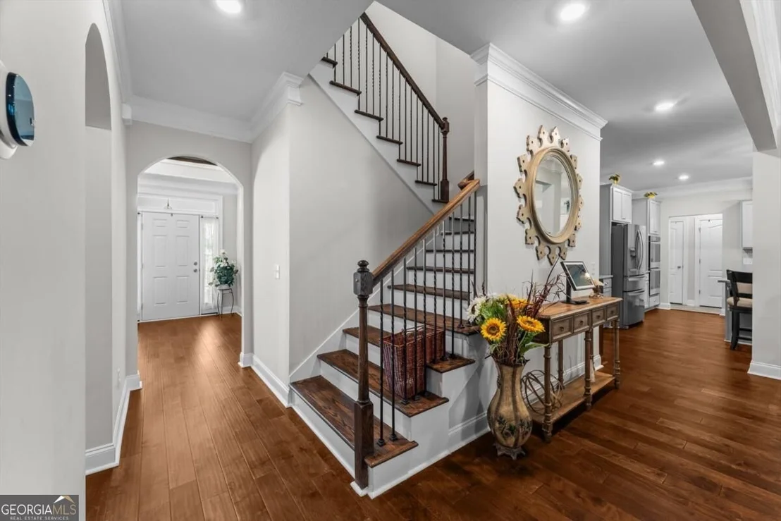 Photo of 87 Crestview Drive