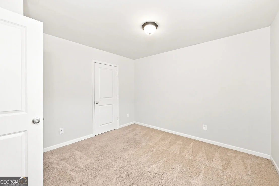 Photo of 1043 Sutherland Drive