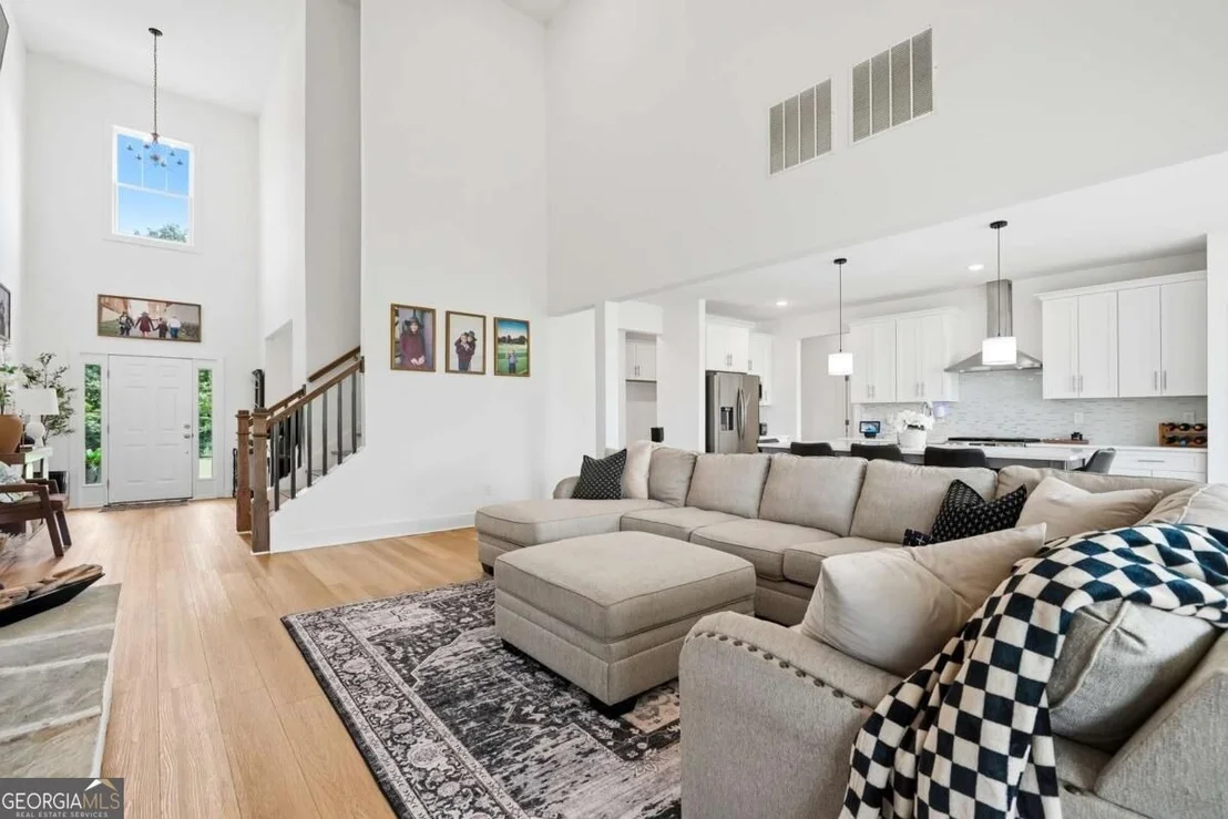 Photo of 2049 Chestnut Oak Trail
