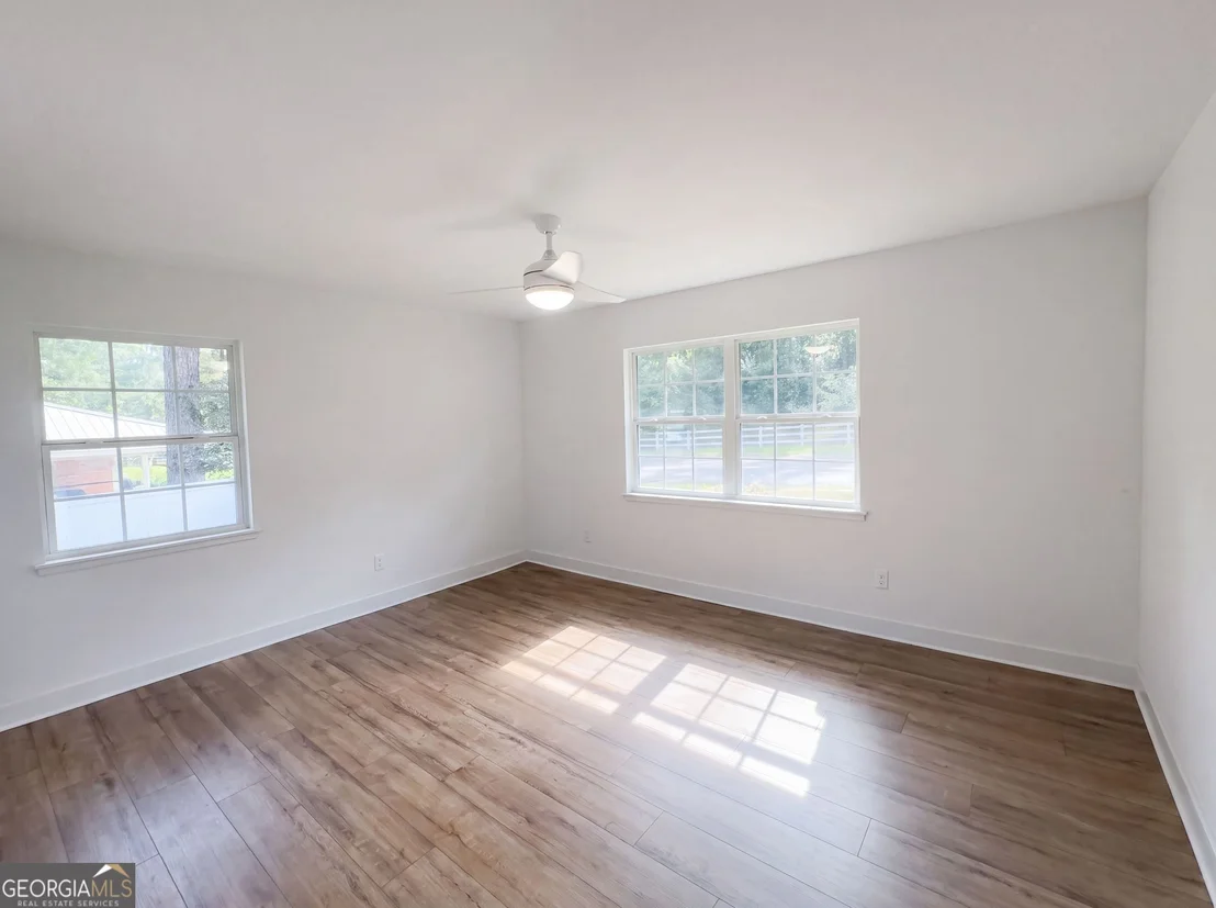 Photo of 1625 Windsor Drive