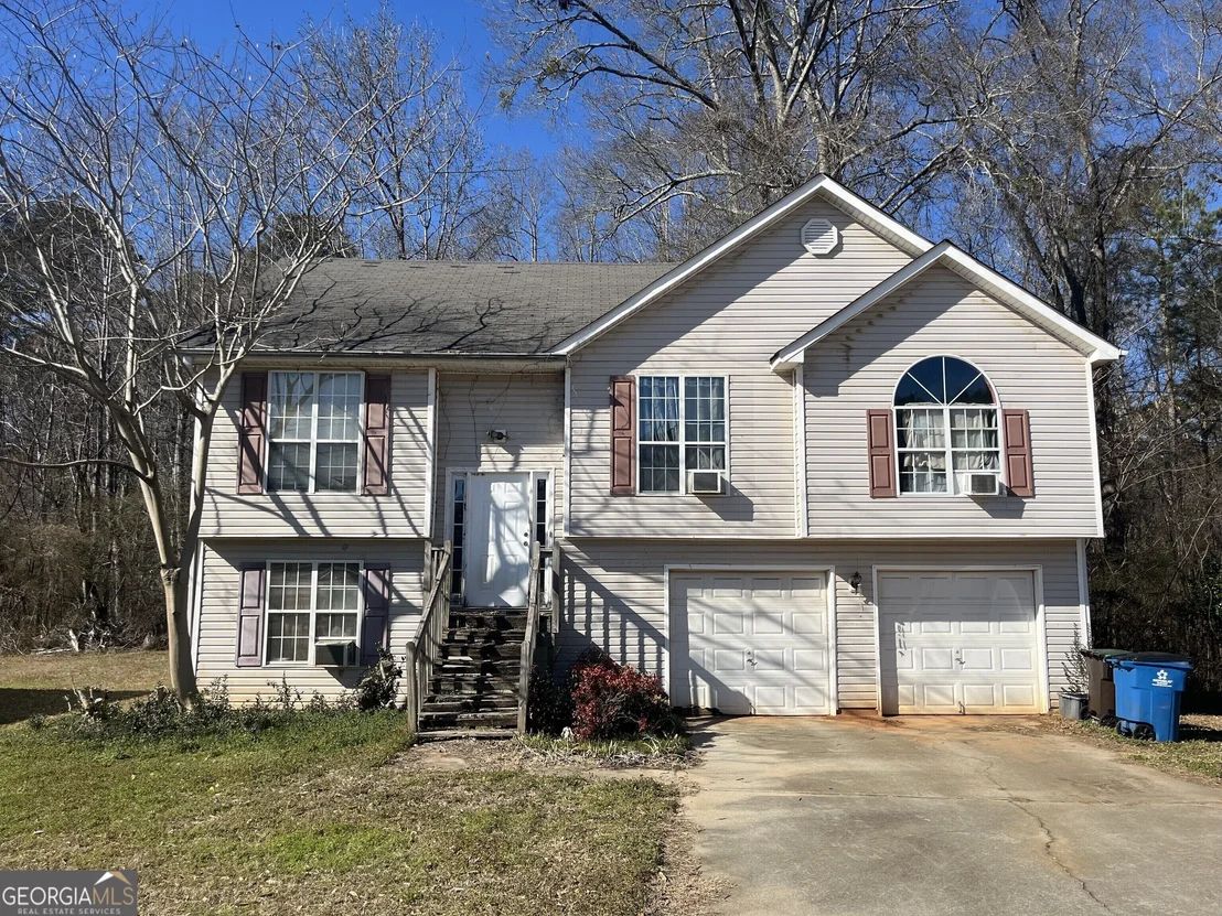 Photo of 7061 Regency Lane