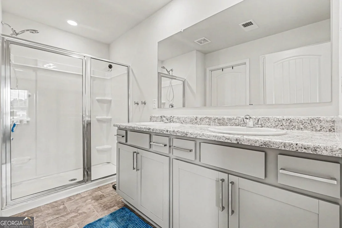 Photo of 8233 Bluewater Drive