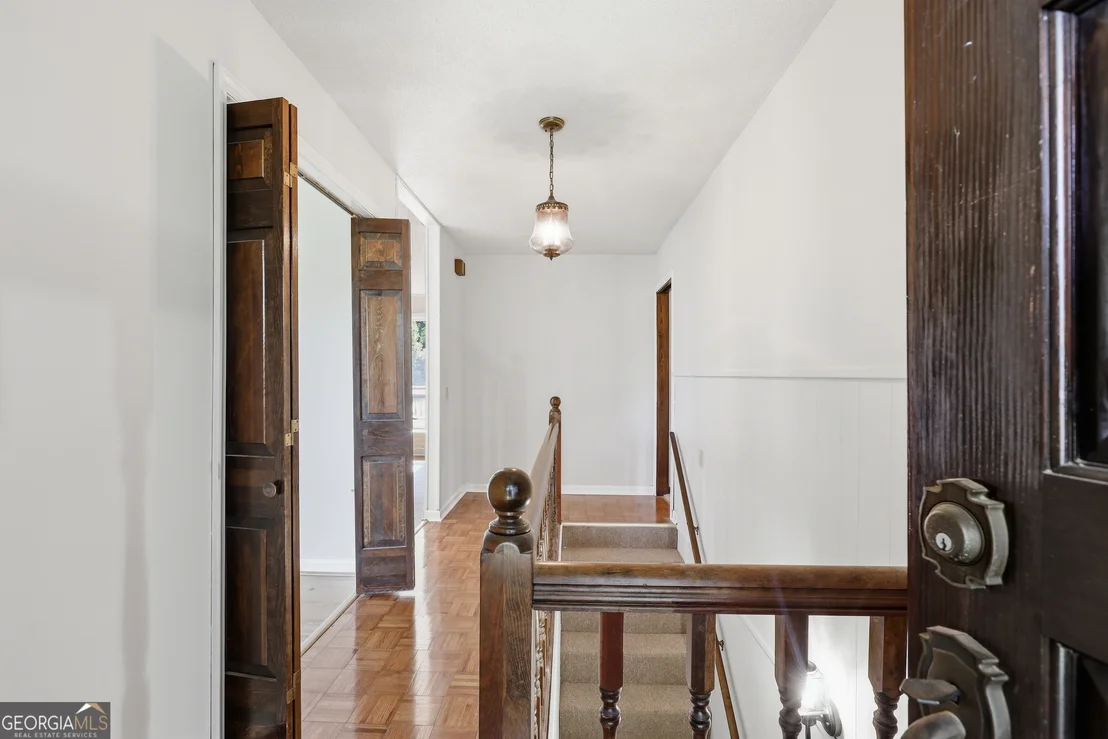 Photo of 33 Cherokee Hills Lane