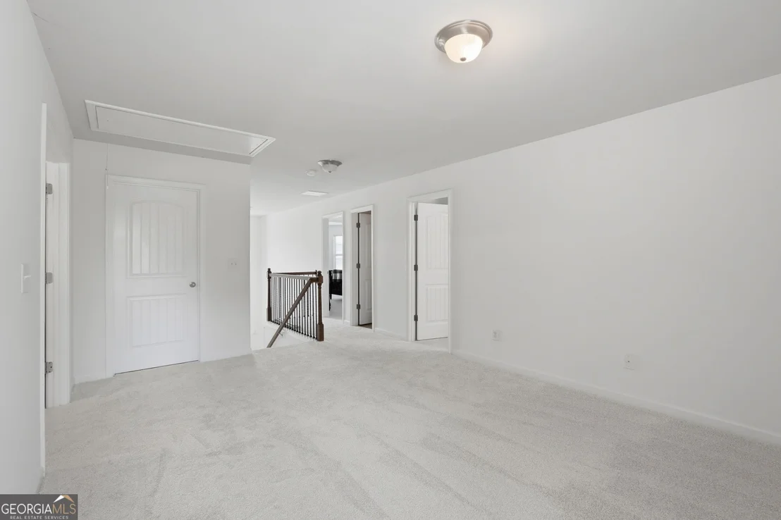 Photo of 5565 Banner Boulevard