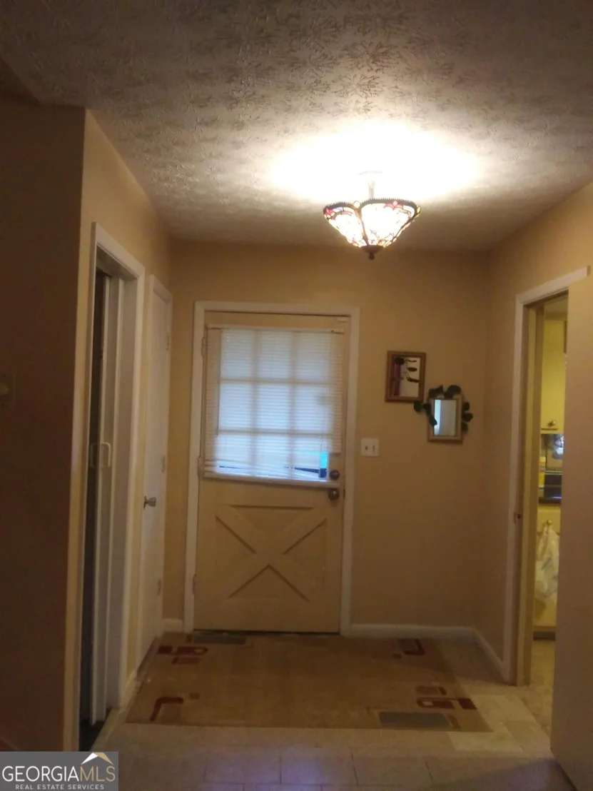 Photo of 2837 Pebble Drive