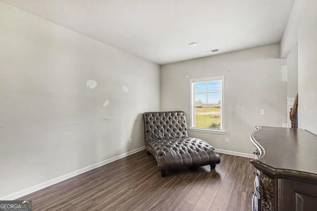 Photo of 945 Mystic Way