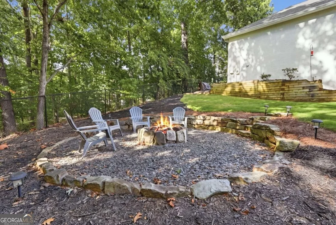 Photo of 1851 Calvin Drive