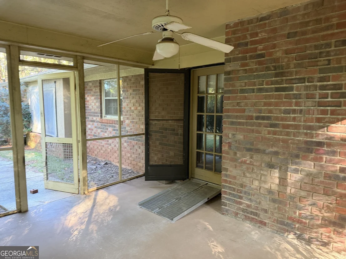 Photo of 299 Rainer Road