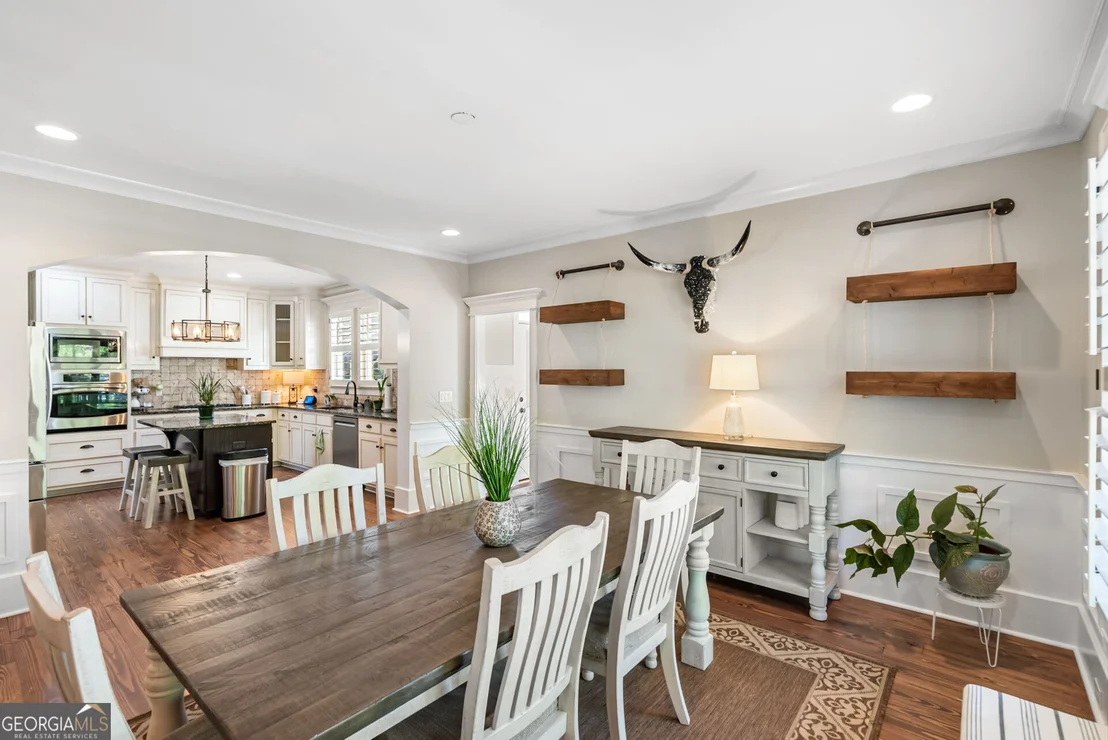Photo of 719 Clubside Drive